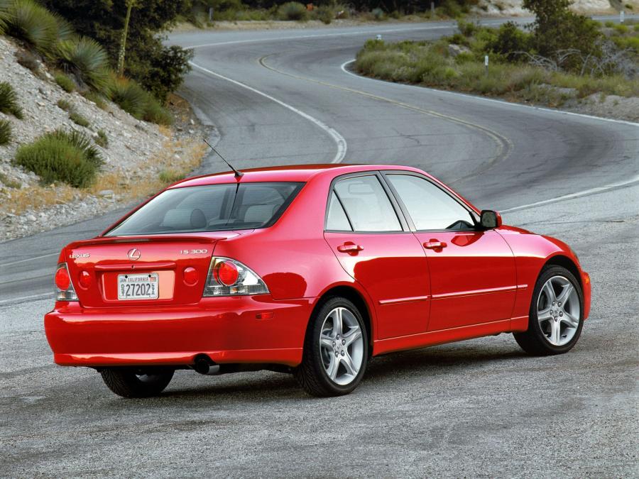  Lexus IS300 2001 года  (фото 21 из 23)